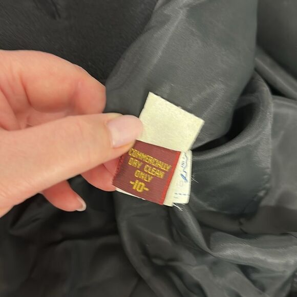 Vintage Wool Classic Black Women's Blazer With Pockets Size 10 - Picture 6 of 11